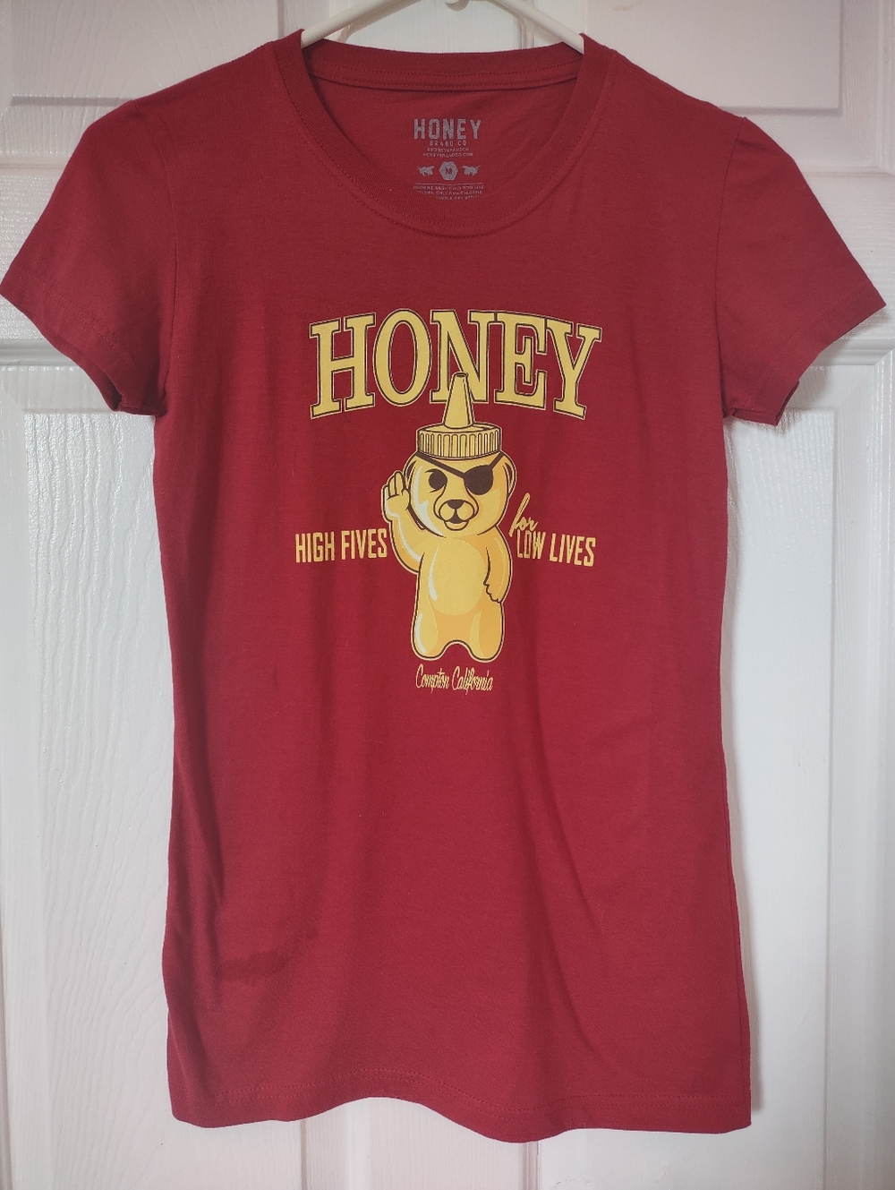 Red Honeybear Graphic Short-Sleeve Tee Honey Bear Print Medium